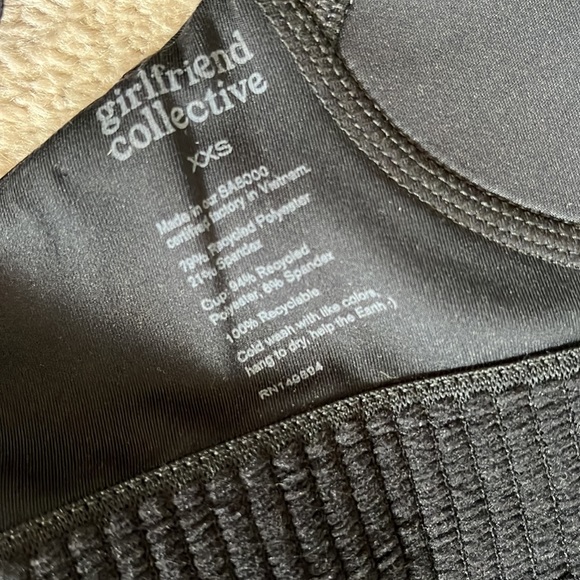 Black “Simone” High Support Sports Bra - Picture 3 of 4